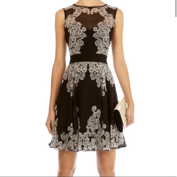 Karen Millen Dresses & Skirts - Karen Millen Silk Black Lace Print Dress Size 8